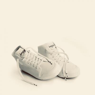 springcourt, sneaker
